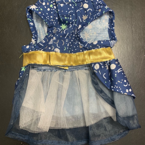 Dog dress - Picture 2 of 3